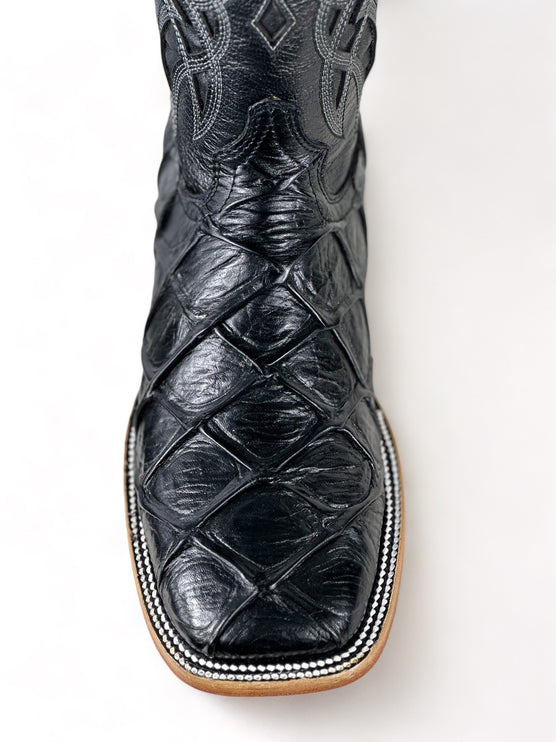 Pez Mar y Tierra Negra Cowboy Boot